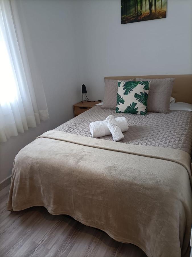 Apartamento Maya Relax 萨洛 外观 照片